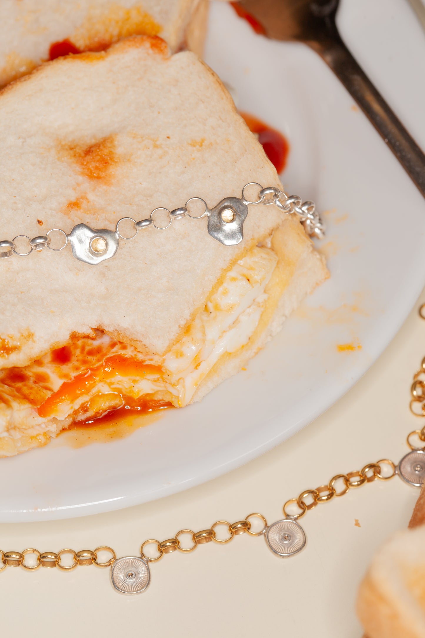 MUSHROOM CHAIN NECKLACE