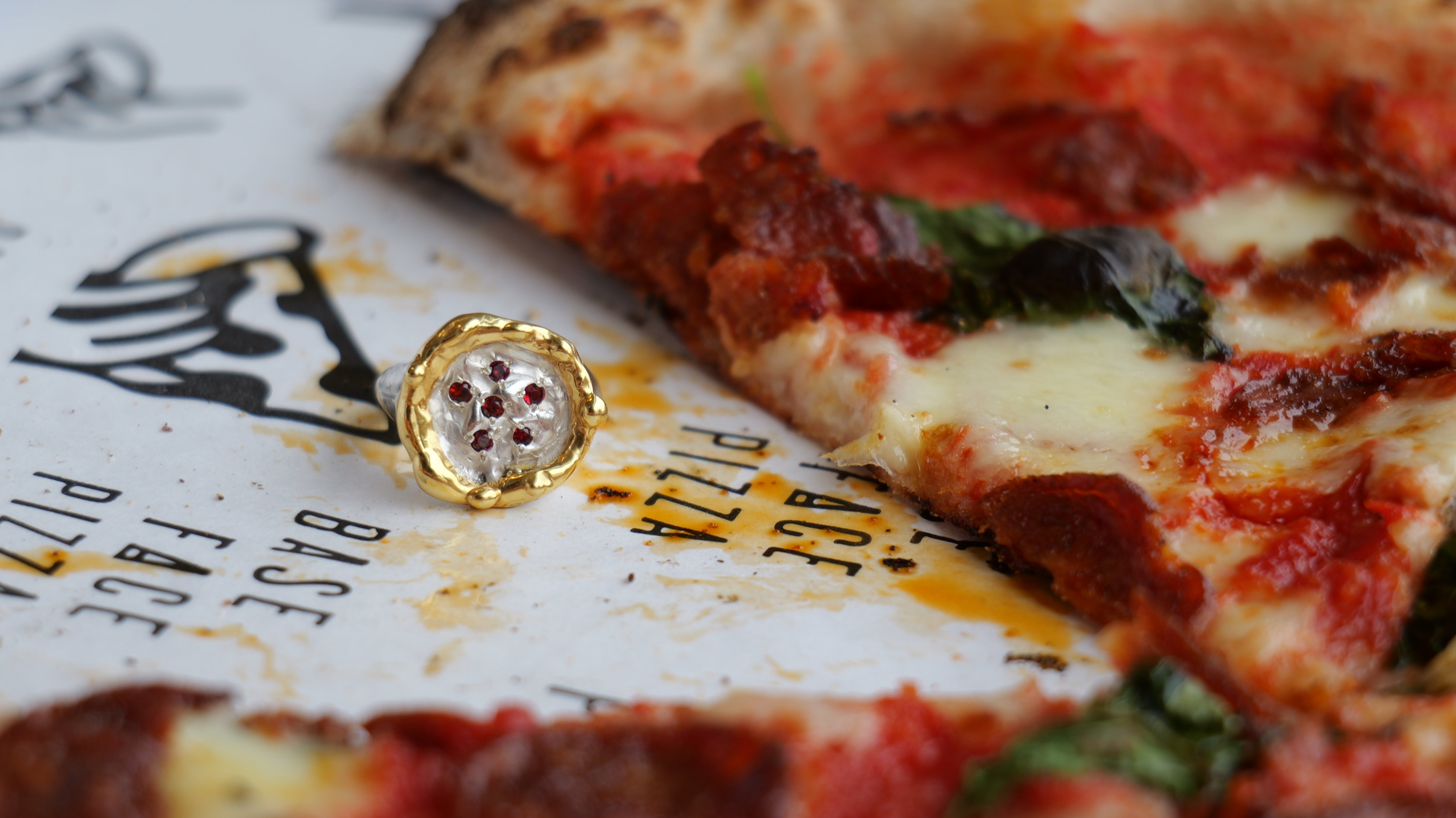 PIZZA RING – Kitschen